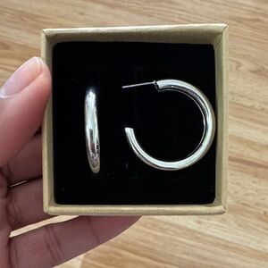 Chunky 1” Silver Hoop Earrings ✨